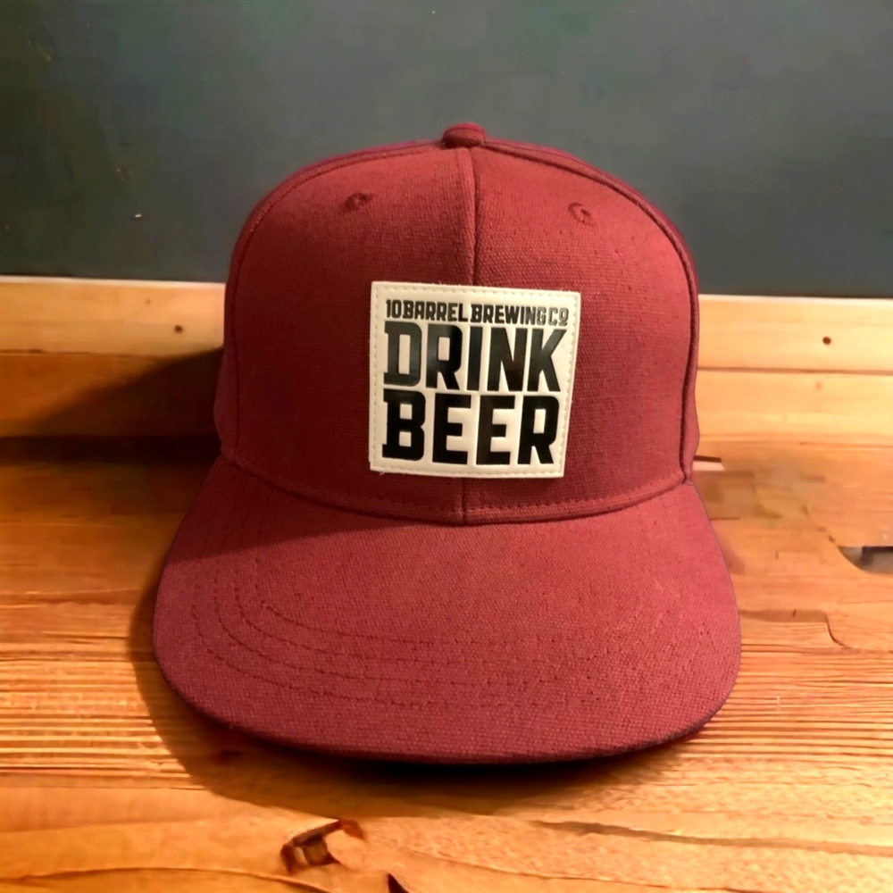 10 Barrel Drink Beer SnapBack hat, EUC Burgundy